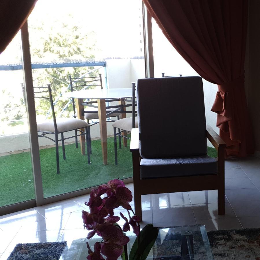 Seri Bulan Condo Port Dickson Buitenkant foto